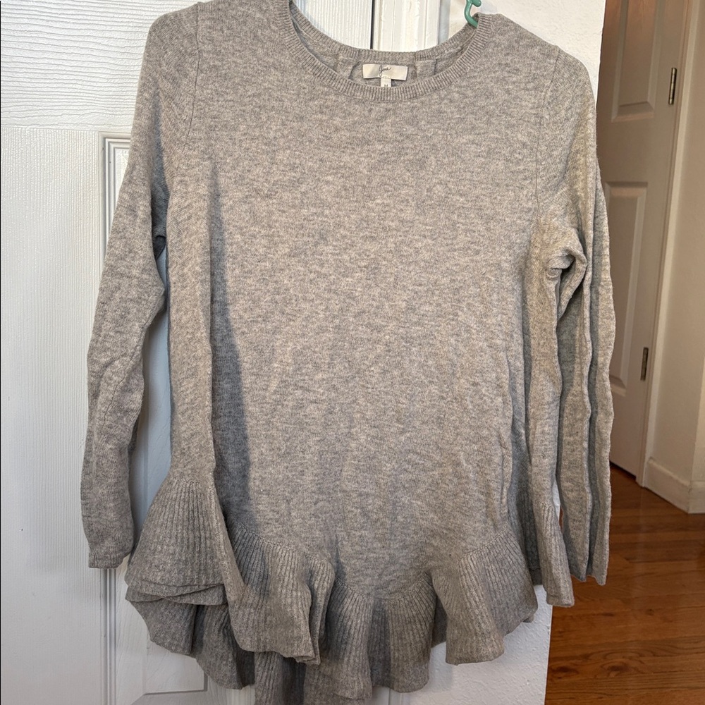 Joie Gray Wool & Cashmere Asymmetrical Hem Sweater